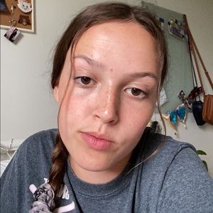 Meet your Posher, Camielle